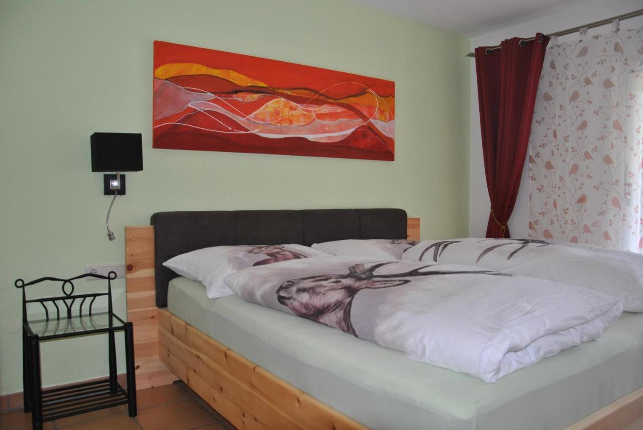 Aparthaus Am Walde & Appartement Sonnenseite Bartholomäberg Dış mekan fotoğraf