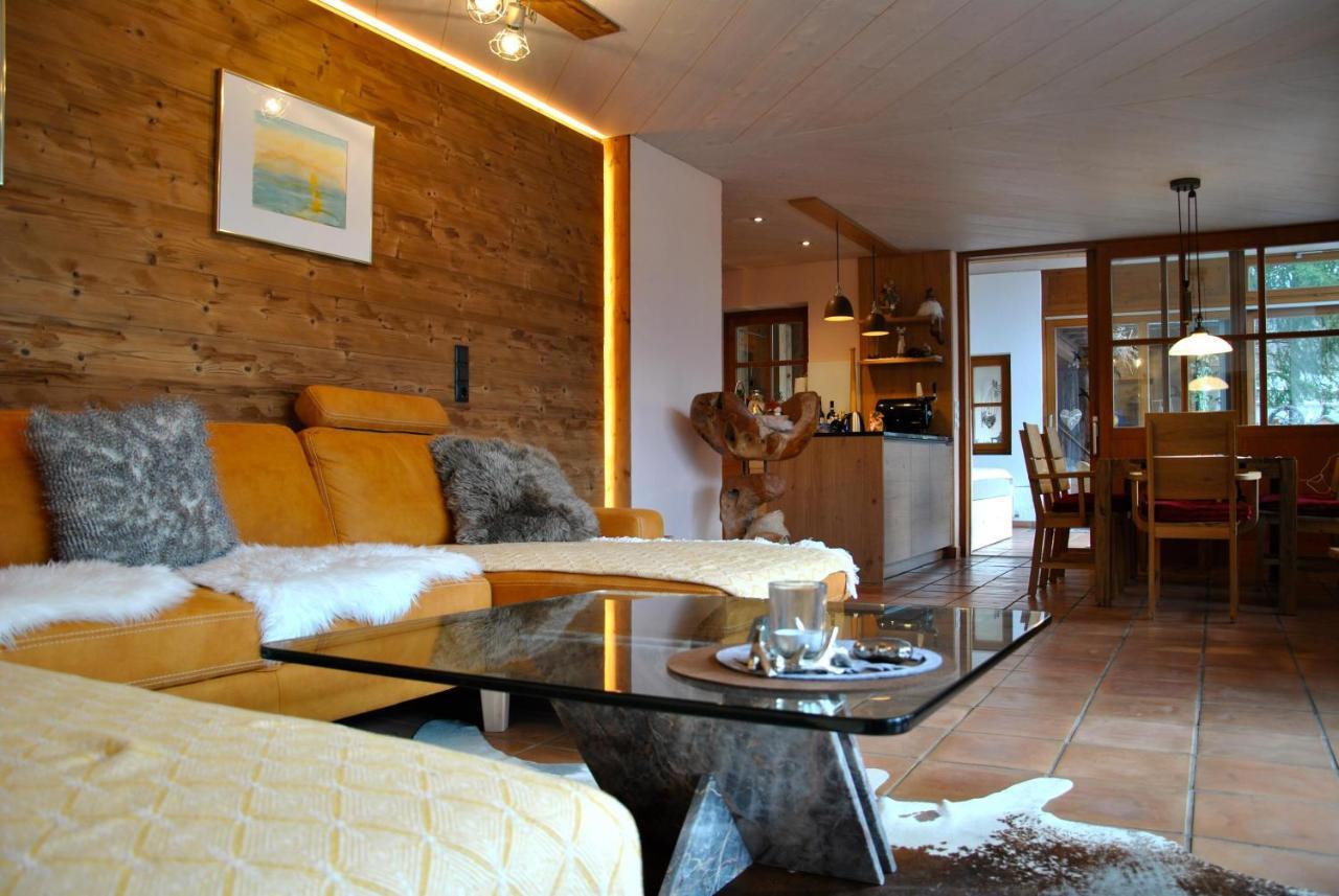 Aparthaus Am Walde & Appartement Sonnenseite Bartholomäberg Dış mekan fotoğraf